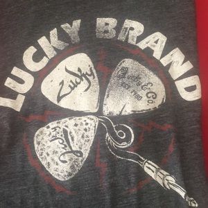 Lucky brand T-shirt